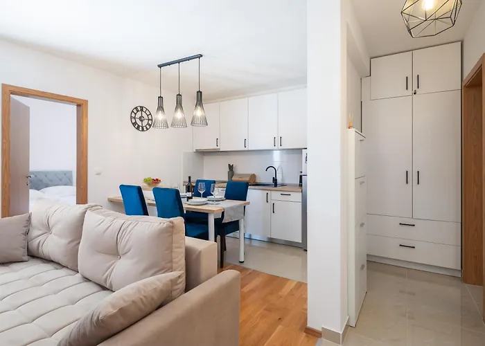 Noa With Sea View And Private Parking Apartman