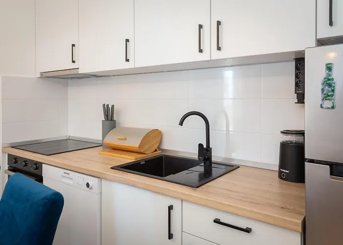 Noa With Sea View And Private Parking *